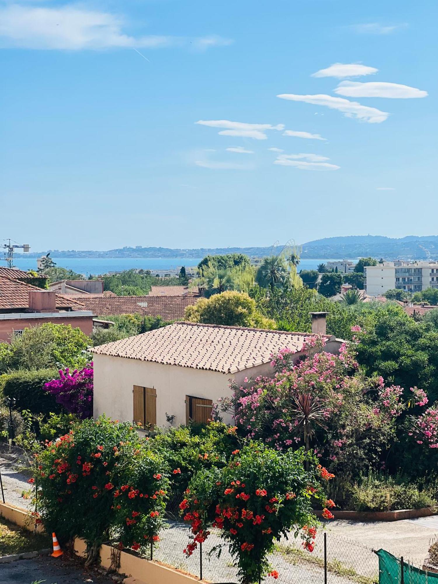 Appartement Studio4 27M2 Terrasse Parking Piscine à Saint-Laurent-du-Var Extérieur photo